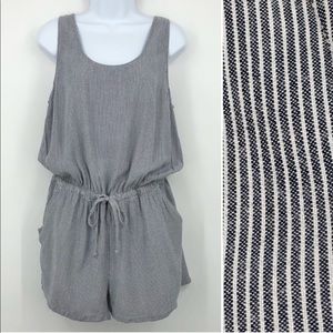 Banana republic pin striped romper size small